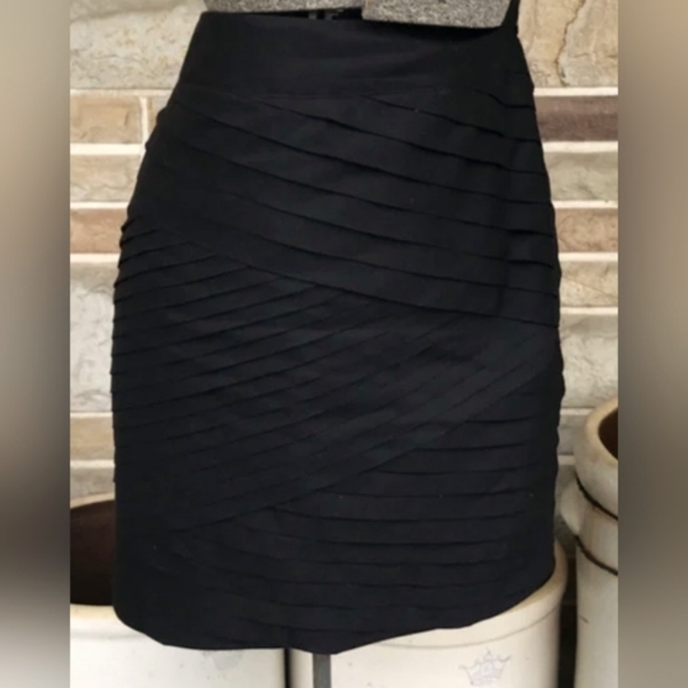 White House Black Market Black Skirt.  SIZE 10